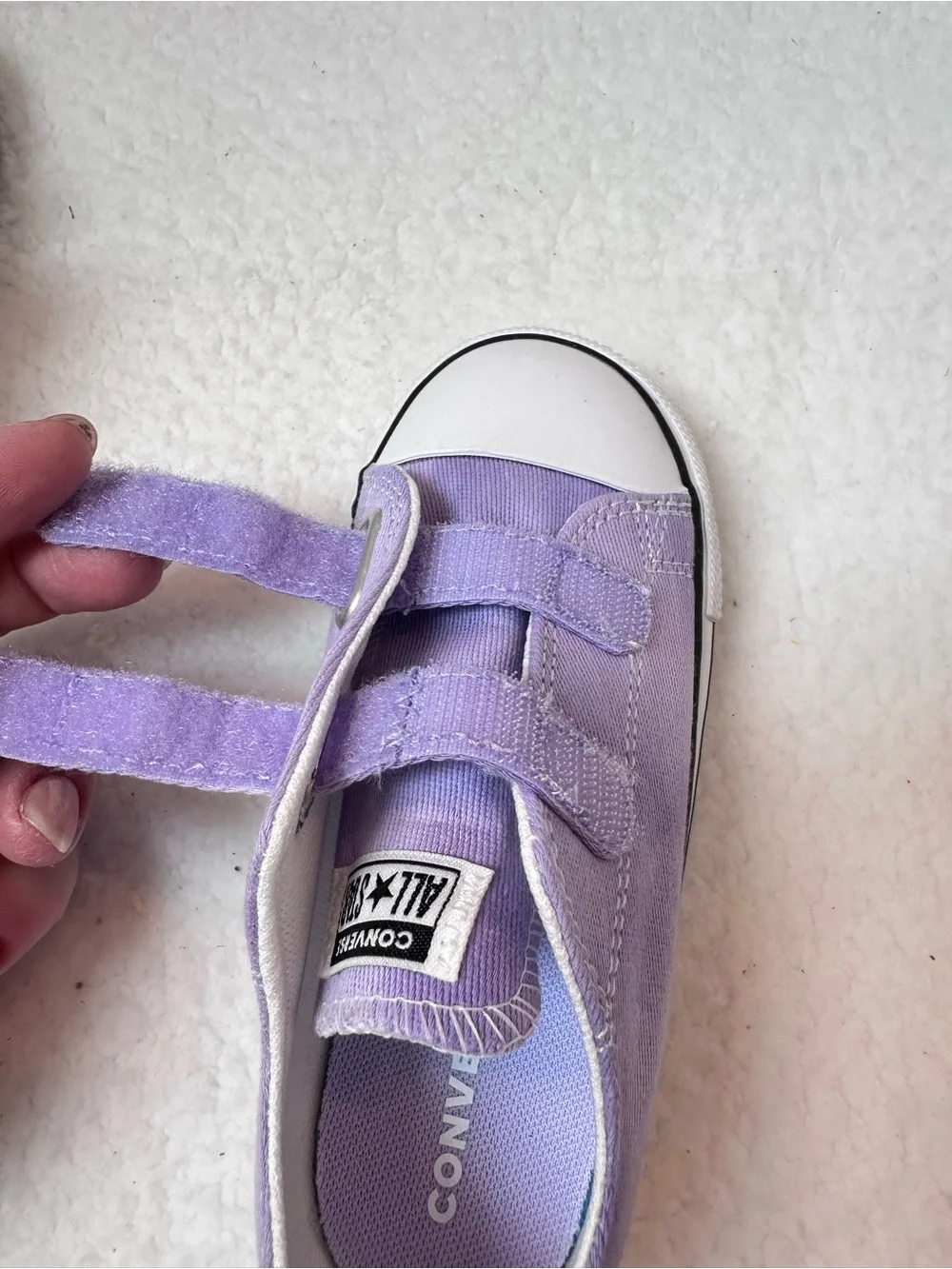 Girl’s Purple Converse Sneakers